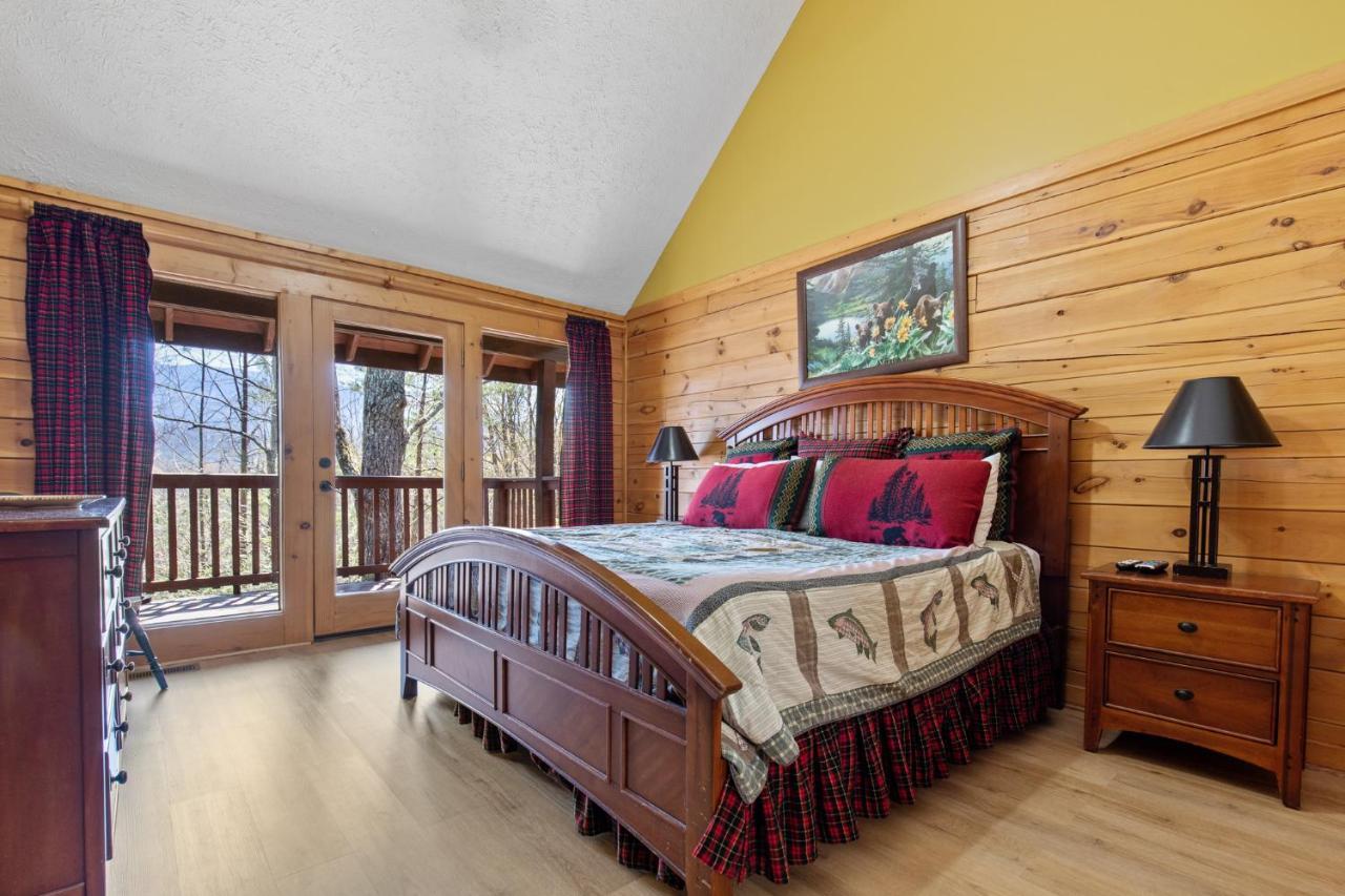 Above The Clouds, 4 Bedrooms, Pool Access, Private, Gaming, Sleeps 16 Gatlinburg Exteriér fotografie
