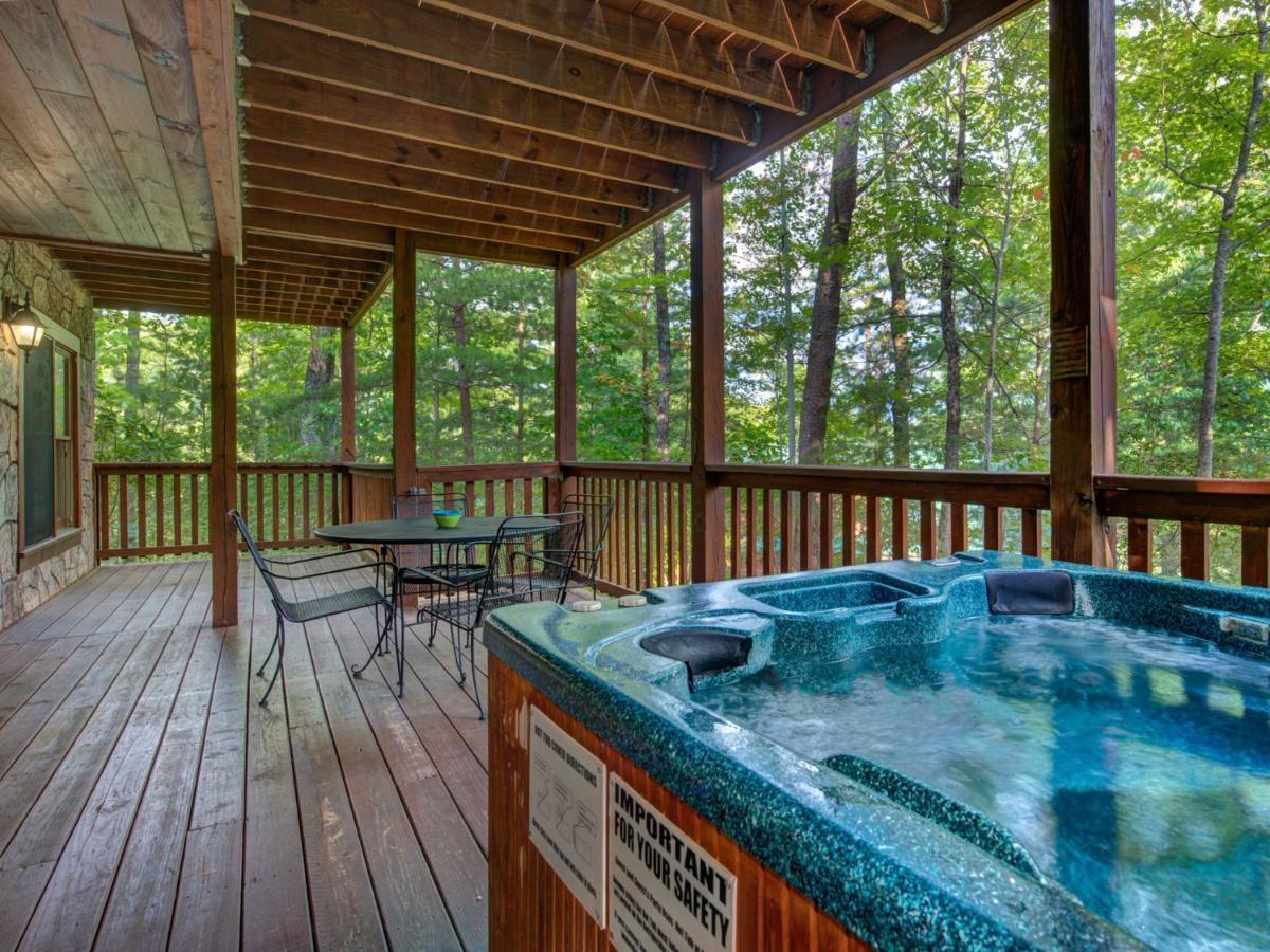 Above The Clouds, 4 Bedrooms, Pool Access, Private, Gaming, Sleeps 16 Gatlinburg Exteriér fotografie
