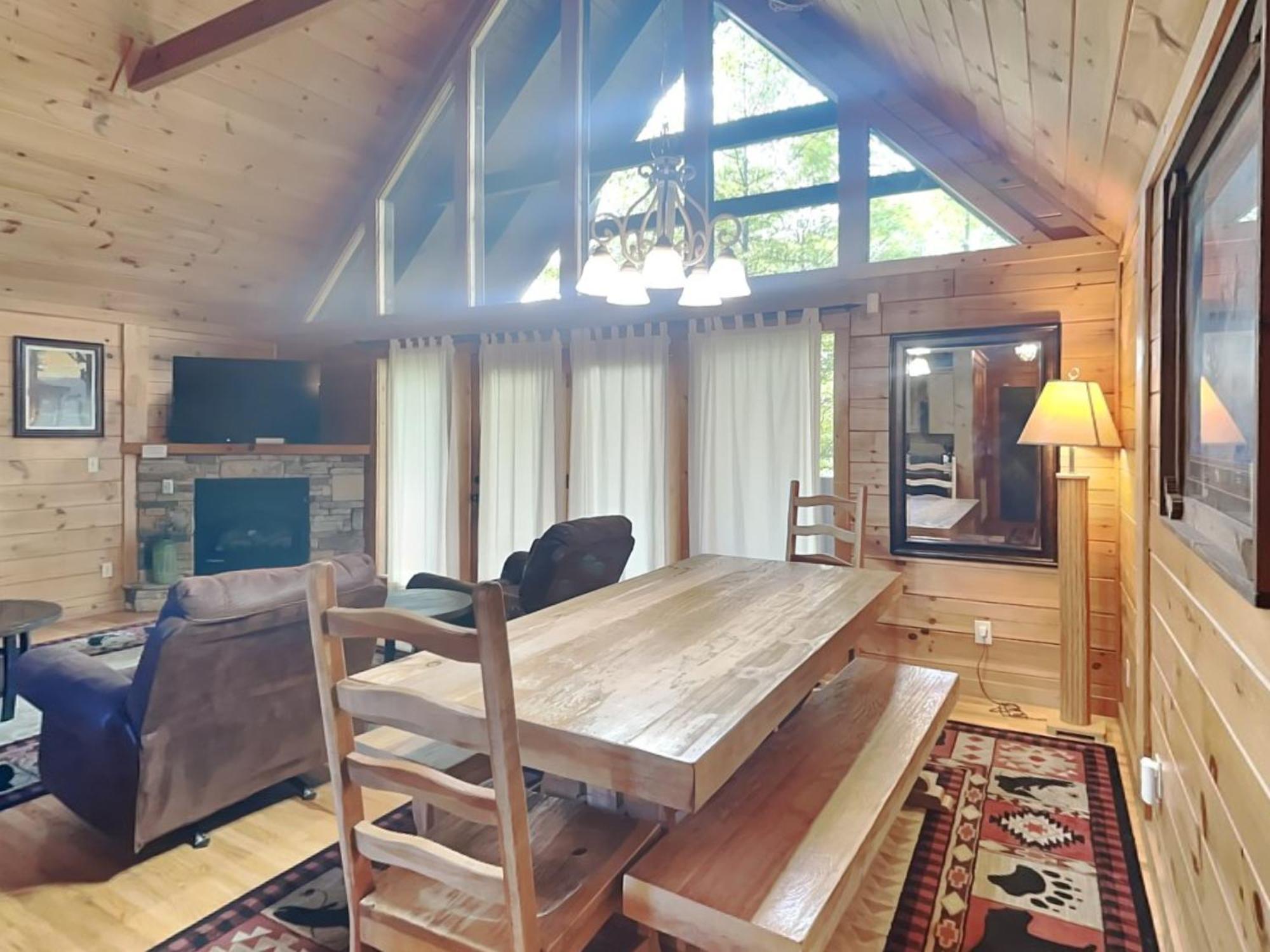 Above The Clouds, 4 Bedrooms, Pool Access, Private, Gaming, Sleeps 16 Gatlinburg Exteriér fotografie