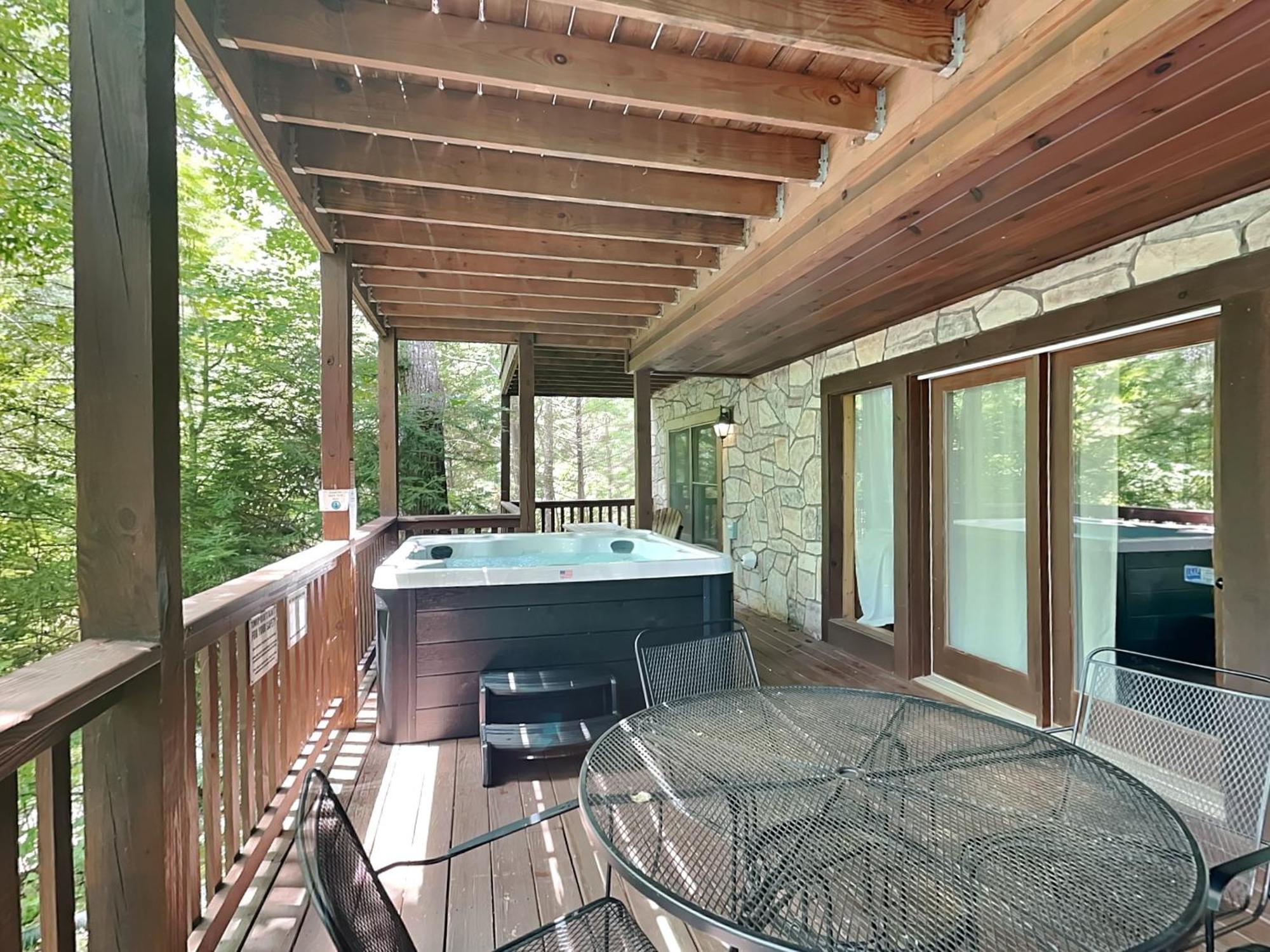 Above The Clouds, 4 Bedrooms, Pool Access, Private, Gaming, Sleeps 16 Gatlinburg Exteriér fotografie